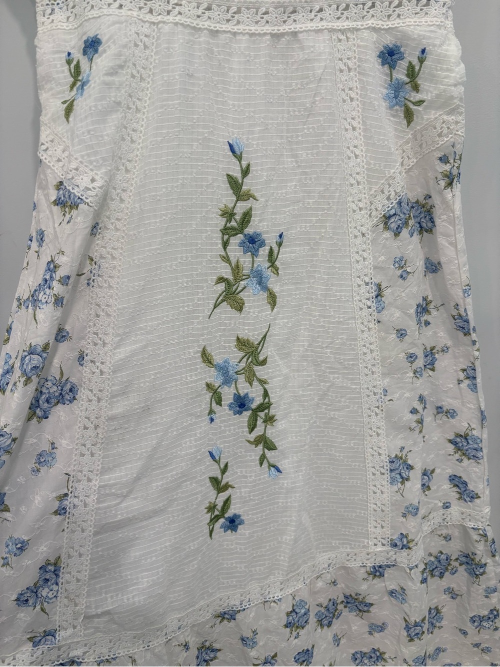 Altar’d State White Floral Tie-Shoulder Maxi Dress - Blue Embroidery - Picture 3 of 8